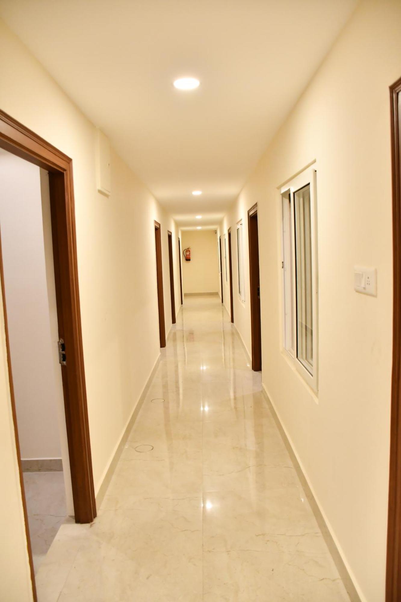 Dhruv Elite And Banquets Hotel Haidarábád Kültér fotó