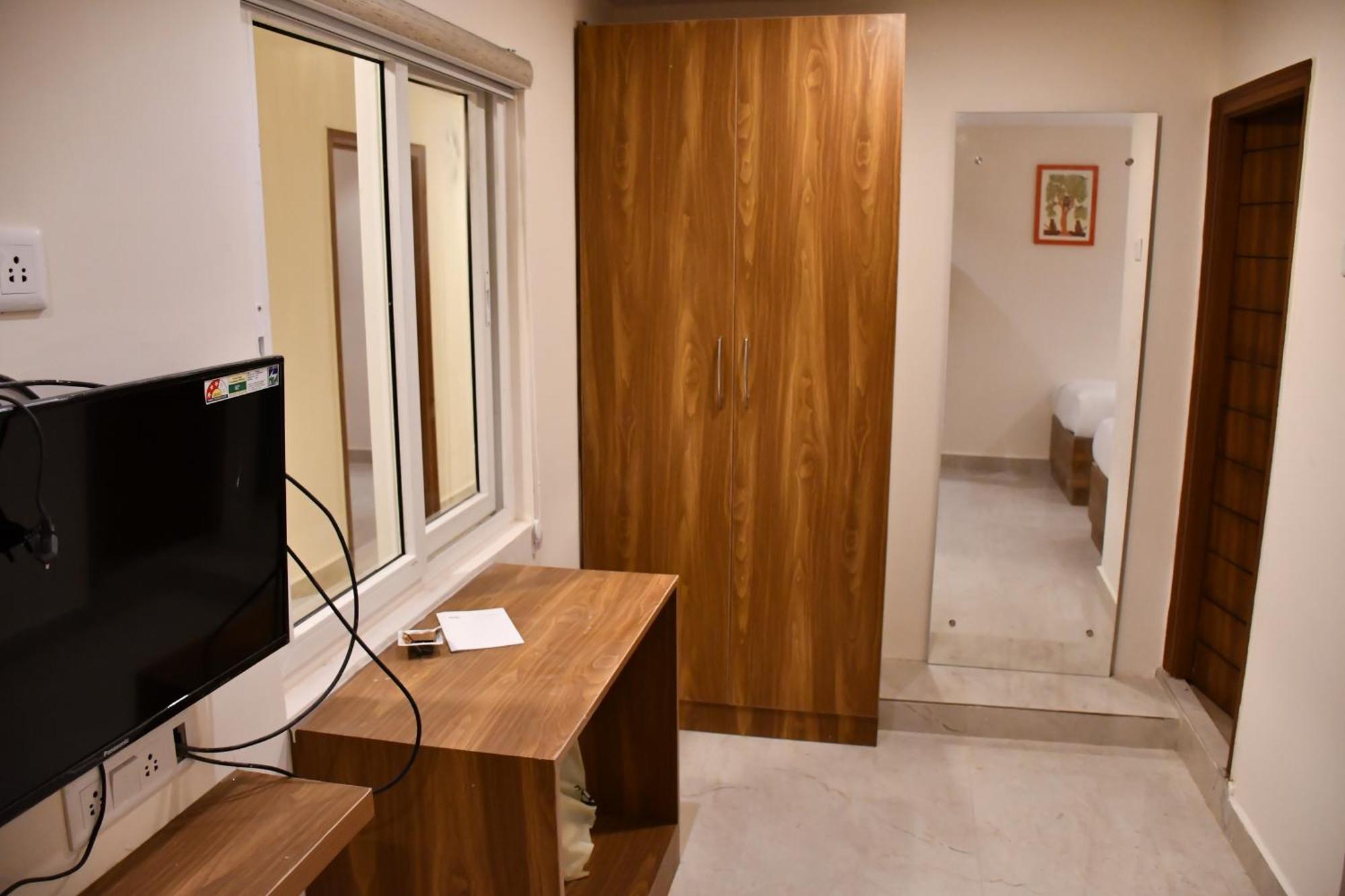 Dhruv Elite And Banquets Hotel Haidarábád Kültér fotó