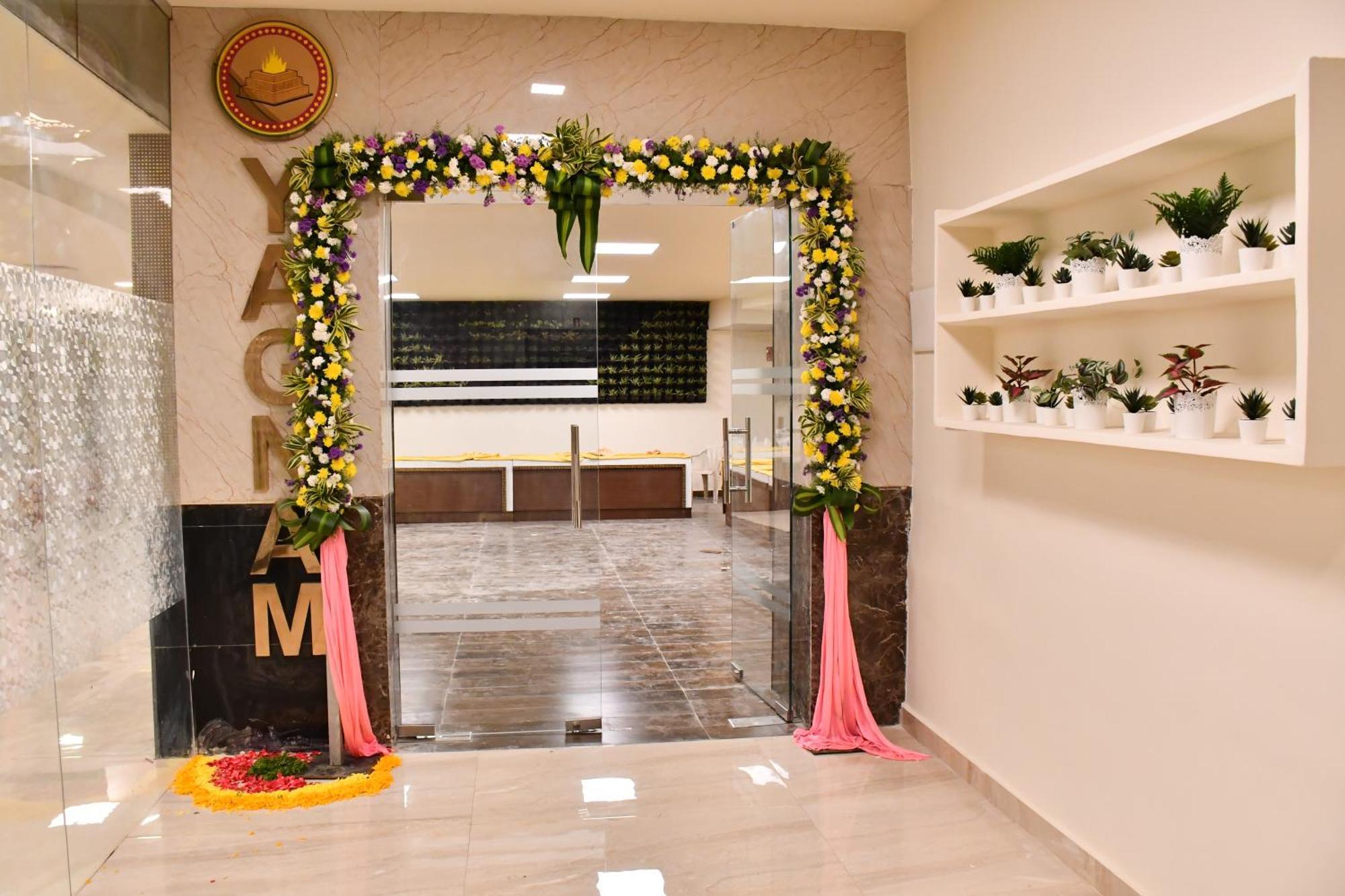 Dhruv Elite And Banquets Hotel Haidarábád Kültér fotó