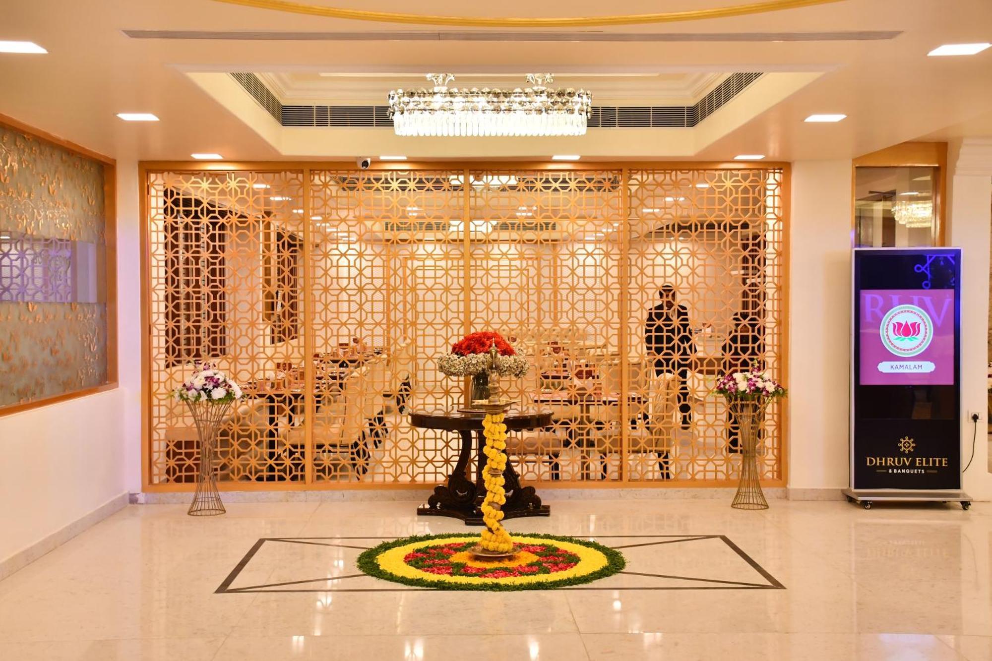 Dhruv Elite And Banquets Hotel Haidarábád Kültér fotó